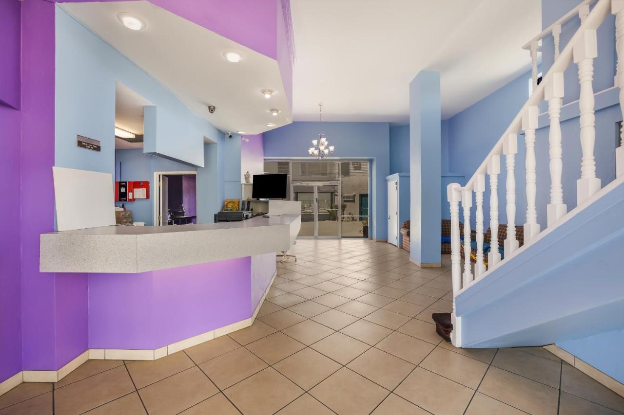 Knights Inn Tucson D.M.A.F Area Экстерьер фото
