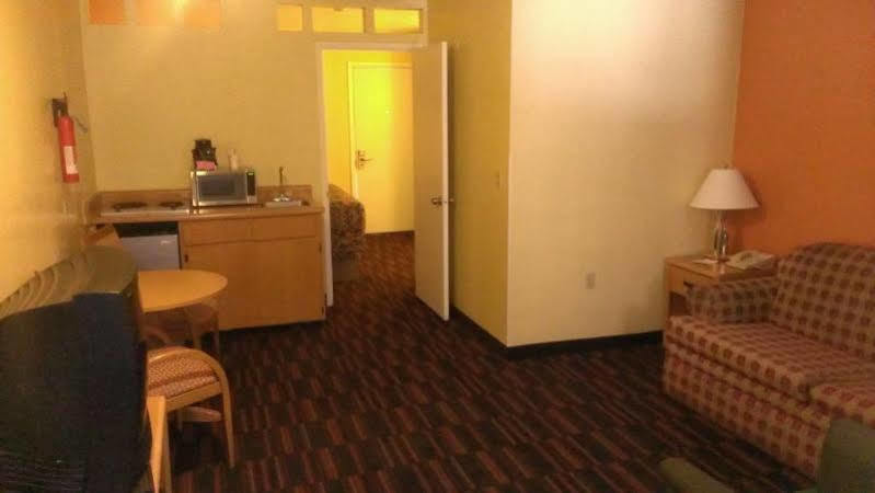 Knights Inn Tucson D.M.A.F Area Экстерьер фото